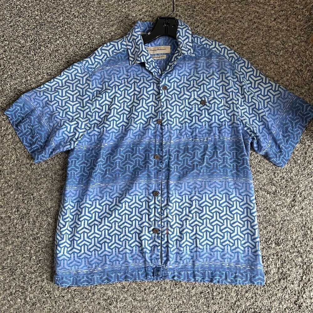 Tommy Bahama Short Sleeve Shirt Mens Small Petite Blue Printed Silk Button Beach